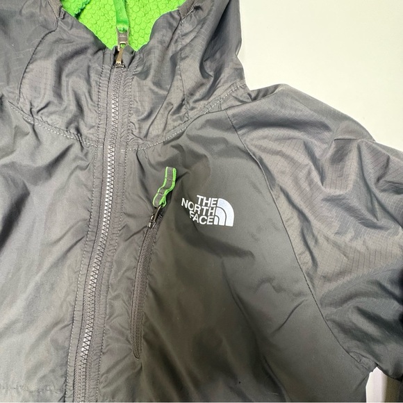 The North Face Boys Med Reversible Breezeway WindWall Jacket Grey Green Spring - Picture 5 of 9